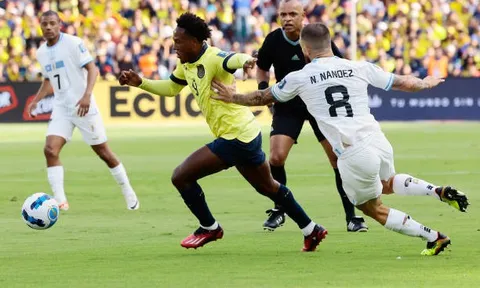 Làm lu mờ Federico Valverde, tân binh Chelsea đi vào lịch sử ĐTQG