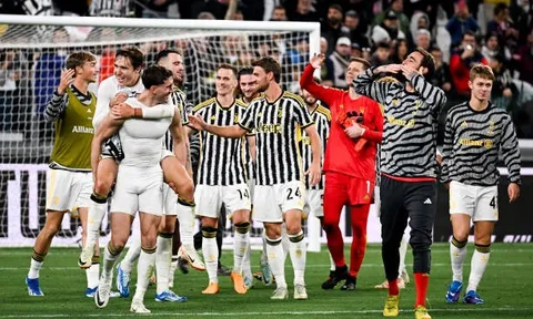 Bước ngoặt phút cuối, Juventus đánh chiếm ngôi đầu Serie A