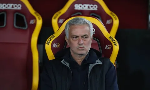 Nhìn Roma thua toàn diện, mới thấy Mourinho đã đúng