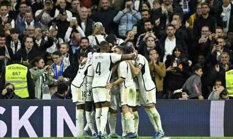 Hủy diệt Bầy dơi, Real tiếp tục bám đuổi Girona