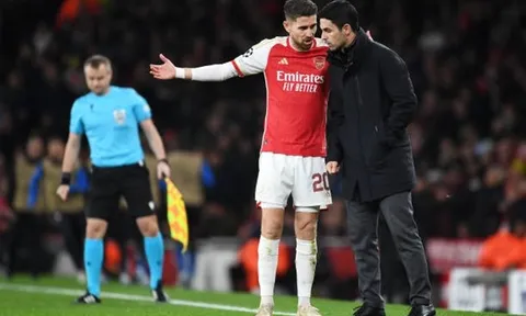Arsenal bất ngờ "quay xe" với Jorginho