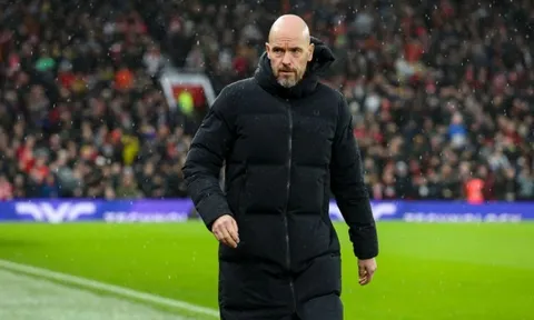 'Tới lúc MU sa thải Ten Hag, đừng để gặp Liverpool thua 5 bàn'