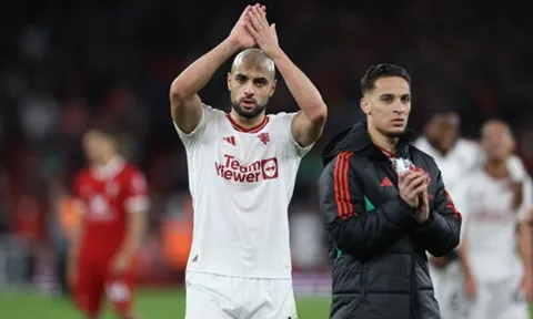 Chạm trán Liverpool, Sofyan Amrabat lên dây cót tinh thần cho đồng đội