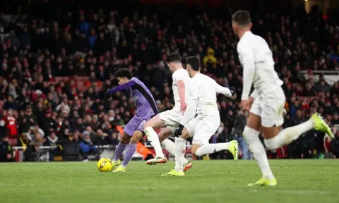 TRỰC TIẾP Arsenal 0-2 Liverpool (KT): Liverpool kéo sập pháo đài Emirates