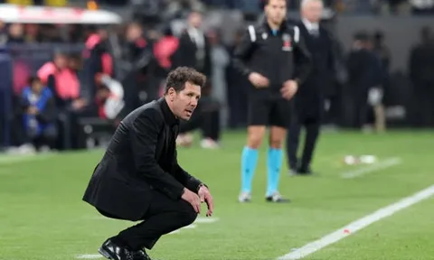 Dù thua trận, Diego Simeone vẫn cám ơn cổ động viên Ả Rập