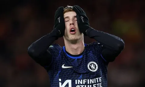 Chelsea thua trận, Cole Palmer bị chỉ trích thậm tệ