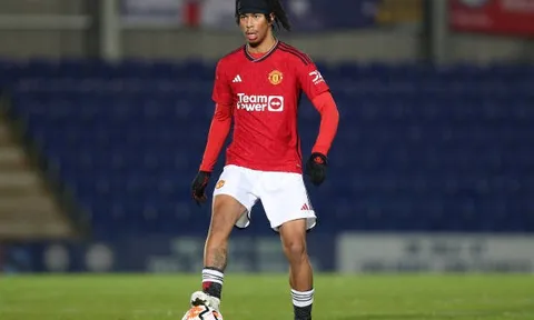 XONG! Man Utd chính thức chia tay cầu thủ thứ 6