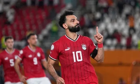 Ghi bàn phút cuối, Mohamed Salah giúp Ai Cập thoát thua