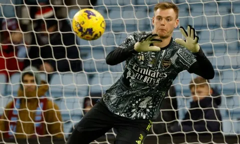 'Arsenal không cho tôi ra đi'