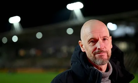 Thắng nhọc nhằn, Erik ten Hag vẫn nức nở khen học trò