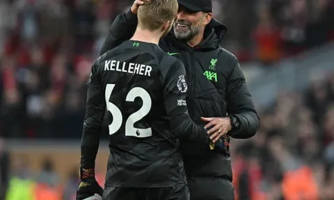 Caoimhin Kelleher là “cascadeur” hoàn hảo của Liverpool