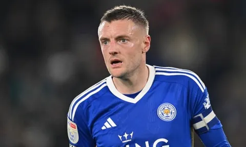 Jamie Vardy sẵn sàng "làm tổn thương" Chelsea
