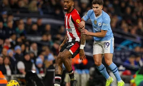 Pep Guardiola "ngả mũ" trước Ivan Toney