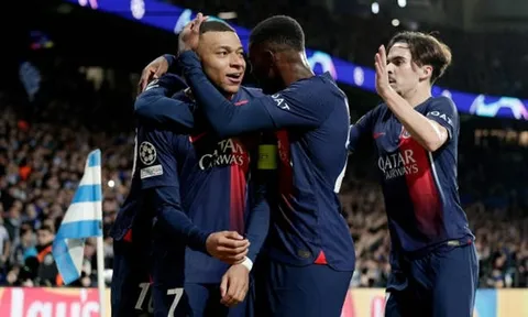 Kylian Mbappe lập cú đúp, PSG dễ dàng giành vé vào tứ kết Champions League