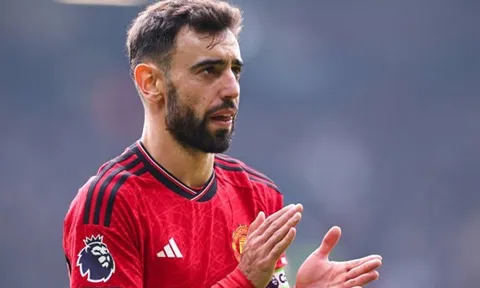 Bruno Fernandes bất ngờ lên tiếng về tương lai ở M.U