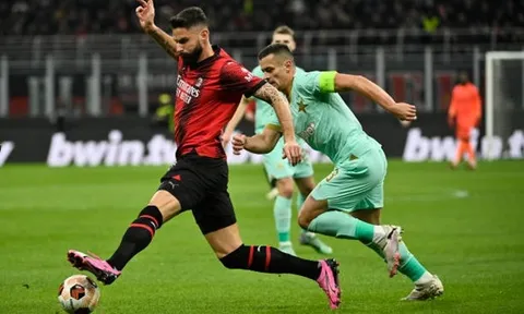 Hơn người từ sớm, AC Milan “vùi dập” Slavia Praha tại San Siro