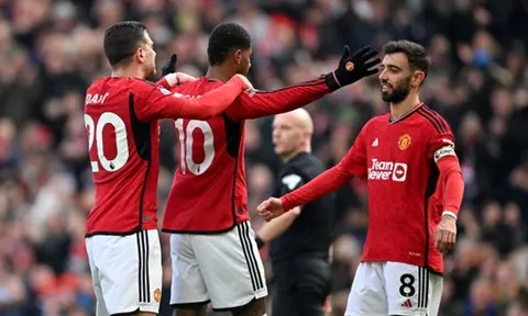 Wayne Rooney chỉ trích Marcus Rashford và Bruno Fernandes