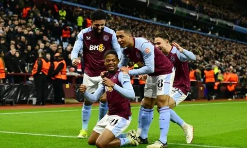 Chơi hơn người, Aston Villa hủy diệt Ajax Amsterdam trên sân nhà