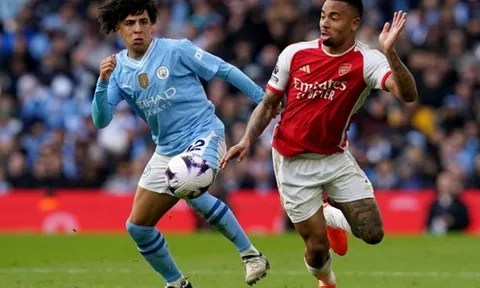 Gabriel Jesus sẵn sàng chơi ở bất cứ vị trí nào vì Arsenal