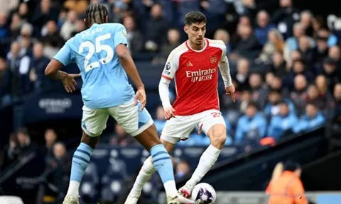 Pep Guardiola khen ngợi 1 cầu thủ bên phía Arsenal
