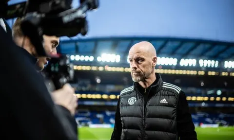 Thua đau Chelsea, Erik ten Hag vẫn "lạc quan tếu"