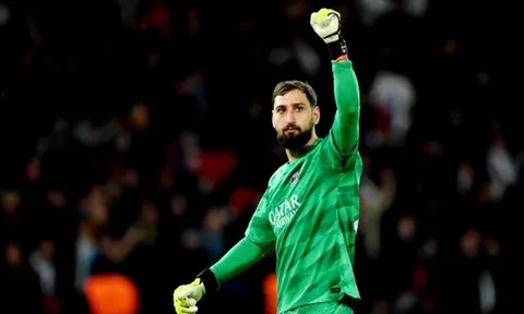 Gianluigi Donnarumma còn xứng đáng bắt chính cho PSG?