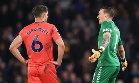 Đội nhà thua thảm, sao Everton lên tiếng nhận trách nhiệm