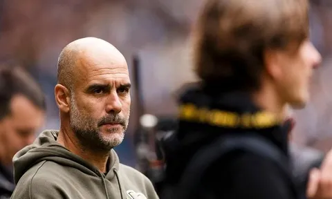 'Thanh trừng' Cancelo, Pep thể hiện quyền lực tuyệt đối