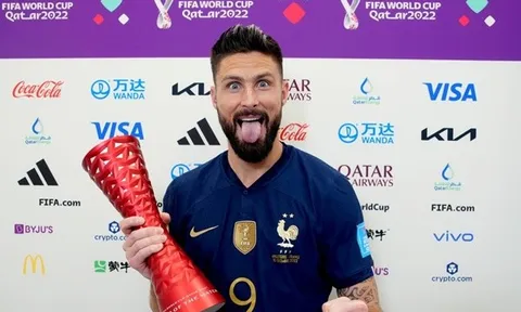 Giroud: 'Thật phi thường'