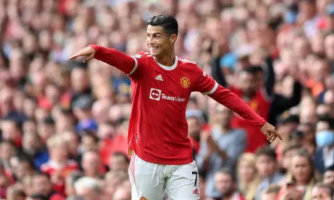 Ghi 3 bàn trong 3 trận, Ronaldo có cơ hội được NHA vinh danh
