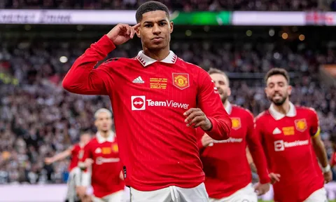 Man Utd sẵn sàng hủy diệt 'nhà vua' Europa League