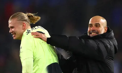 Giám đốc Bayern phá vỡ im lặng về việc không chiêu mộ Haaland