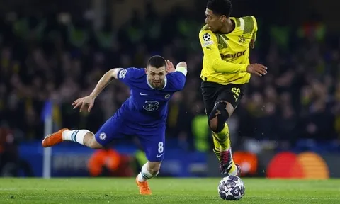 Giám đốc thể thao Dortmund cập nhật tương lai Jude Bellingham