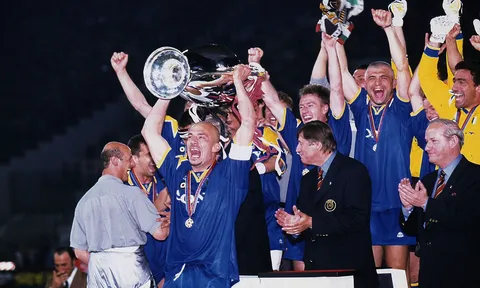 Gianluca Vialli: Vẻ đẹp bóng đá và tấm gương cuộc sống