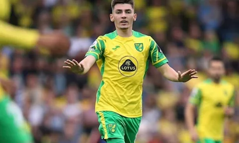 Gilmour thăng hoa ở Norwich, Grealish gửi thông điệp 7 từ