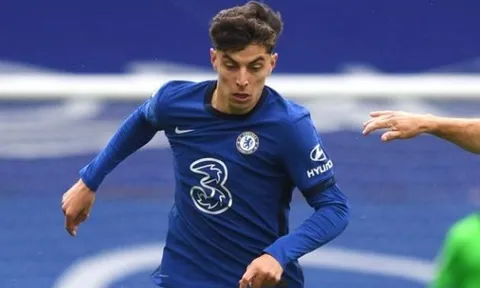 Glenn Hoddle chỉ Lampard cách dùng Havertz