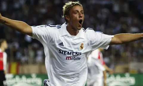 Guti: "Ở Barca có những cầu thủ không hợp với phong cách của Xavi"