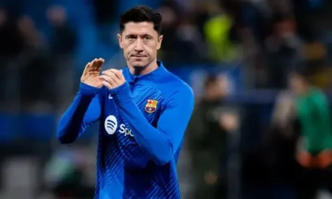 Inigo Martinez: "Lewandowski đã giải thích"