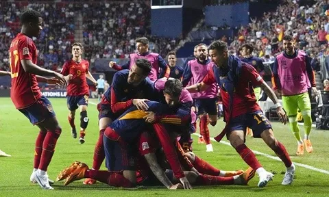 Hạ gục Italia, Tây Ban Nha giành vé vào CK Nations League