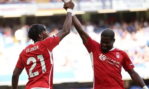 Hạ sát Chelsea và làm bẽ mặt Mudryk, ngôi sao từ Man Utd thăng hoa tột độ