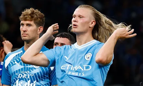'Arsenal sẽ vô địch, M.U thứ 2, còn Man City đứng thứ 3'