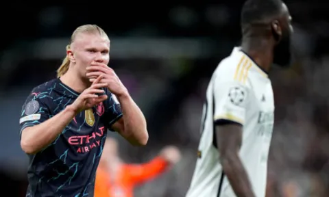 Haaland vào thẳng phòng thay đồ Real Madrid