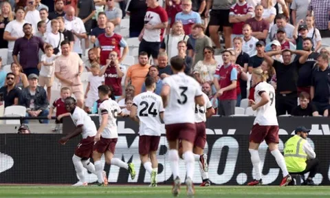 Haaland giúp Man City ngược dòng; Tottenham hồi sinh ở phút bù giờ