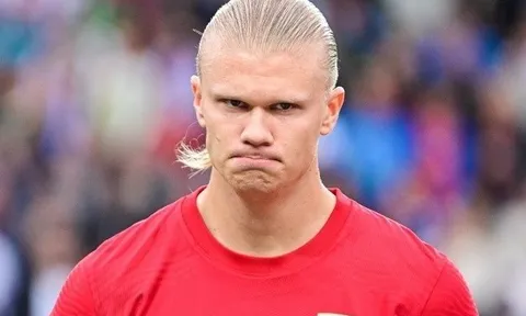 Haaland khó chịu khi xem World Cup qua tivi