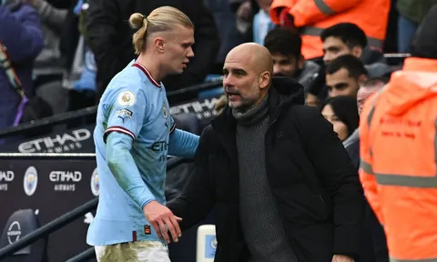 Wright-Phillips nêu điều Man City vẫn đang cố gắng làm với Haaland