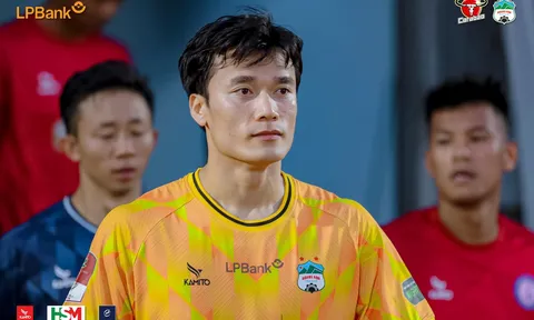HAGL chia điểm, HLV lên tiếng về Bùi Tiến Dũng