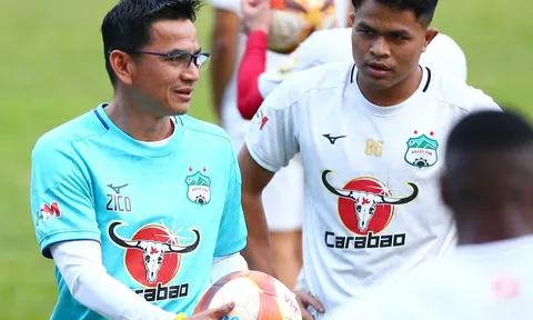 HAGL kiến nghị không dừng V-League vì đội U23 Việt Nam