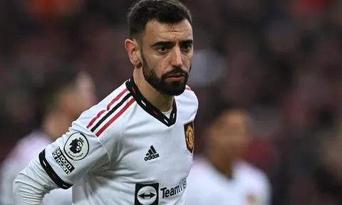 Hai thái cực của Bruno Fernandes