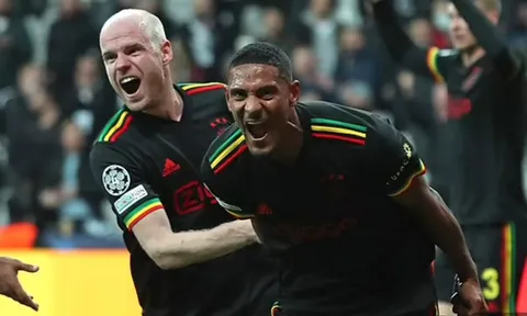 Vượt qua Haaland, cỗ máy ghi bàn Ajax khiến châu Âu thán phục