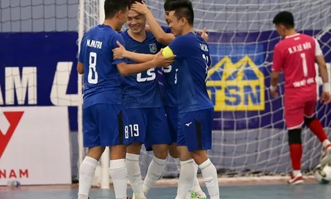 Hâm nóng đại chiến; Thái Sơn Nam ung dung